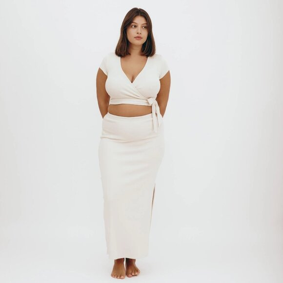Core Rib Wrap Crop Top (Oat) - Picture 1 of 5